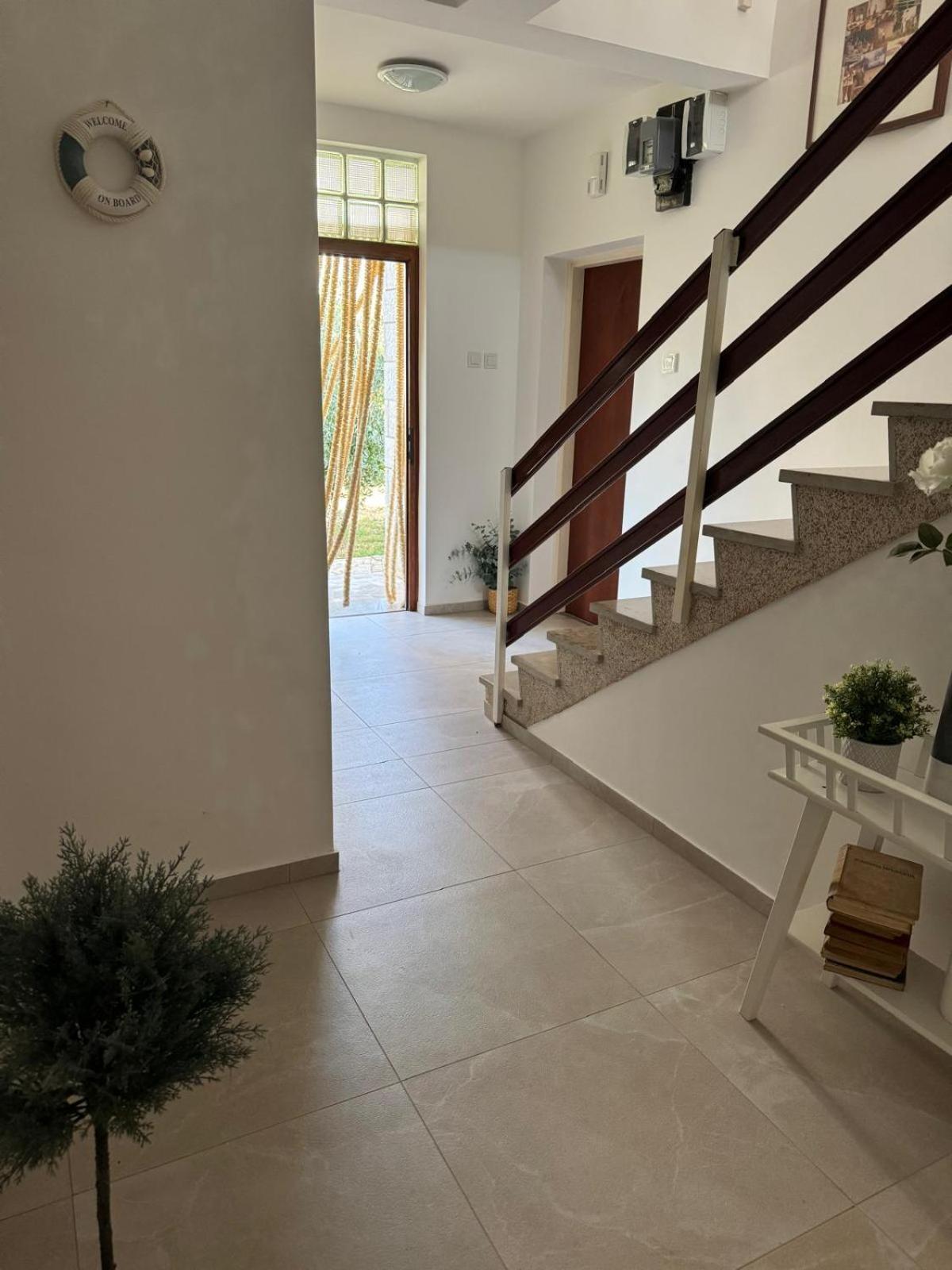 Kosovic Family House Hotel เมดูลิน ภายนอก รูปภาพ