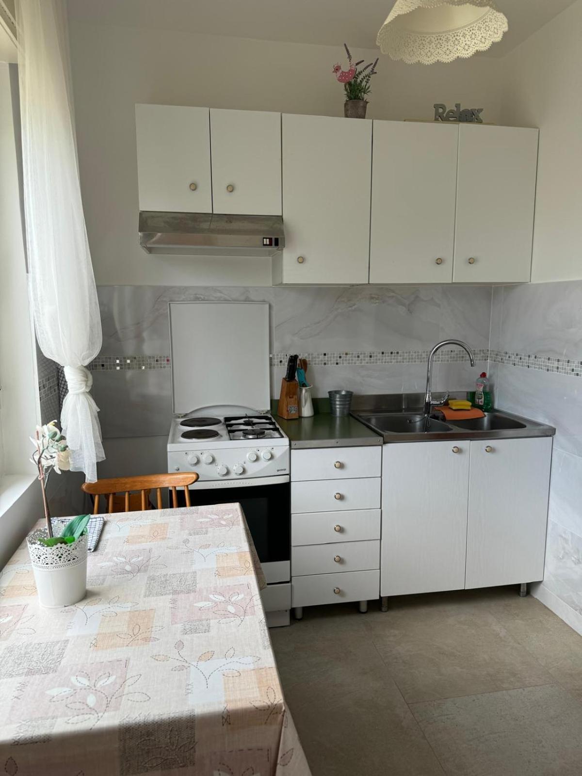 Kosovic Family House Hotel เมดูลิน ภายนอก รูปภาพ