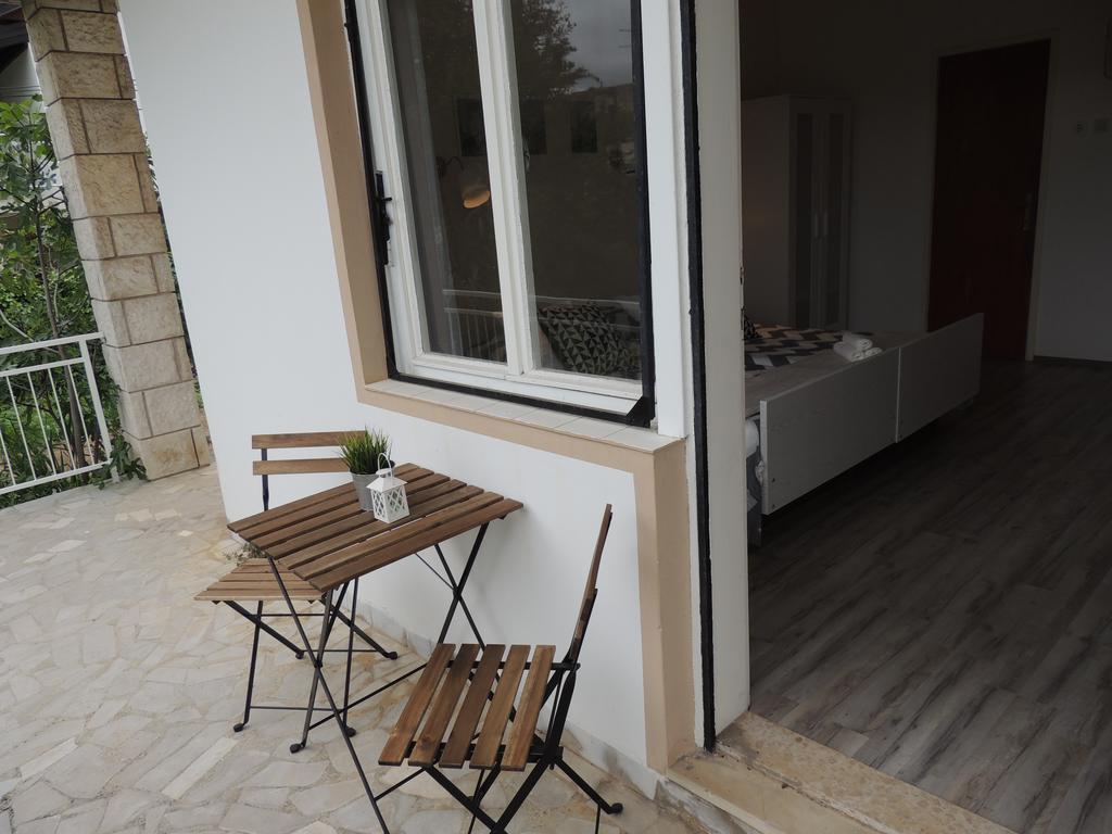 Kosovic Family House Hotel เมดูลิน ภายนอก รูปภาพ